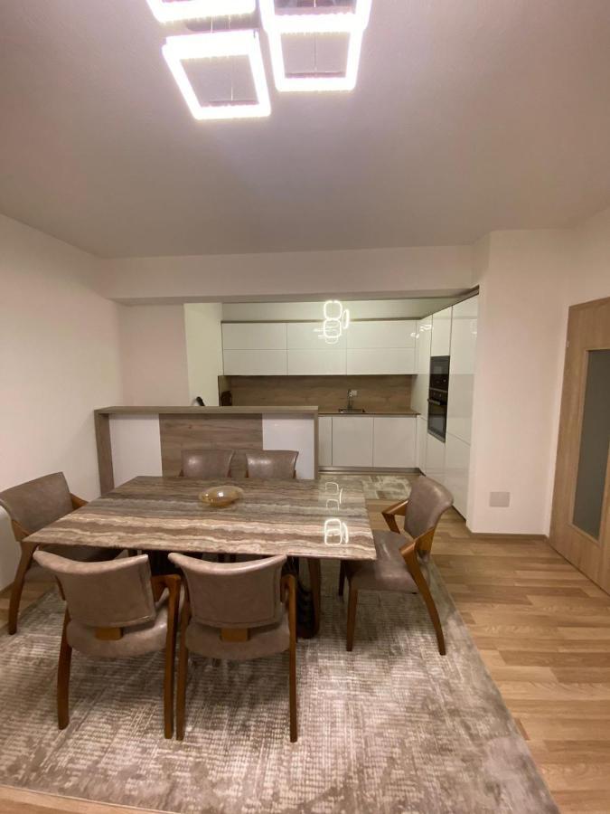 Violin 2 Bedroom Apartment Downtown Prizren Bagian luar foto